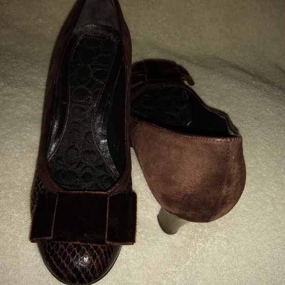 Coach Naomi pumps hells. - Picture 3 of 6